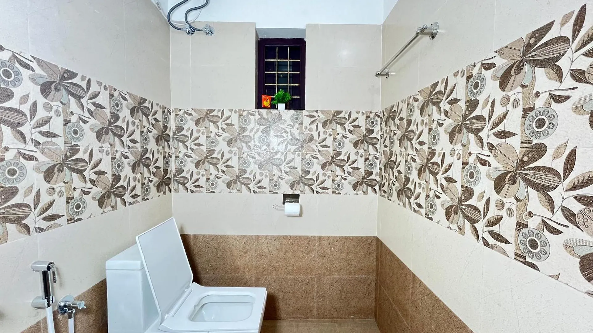 Cliff Haus 1 - 3 Min South Cliff, Luxurious Ac 2Bhk Apartment Thiruvananthapuram