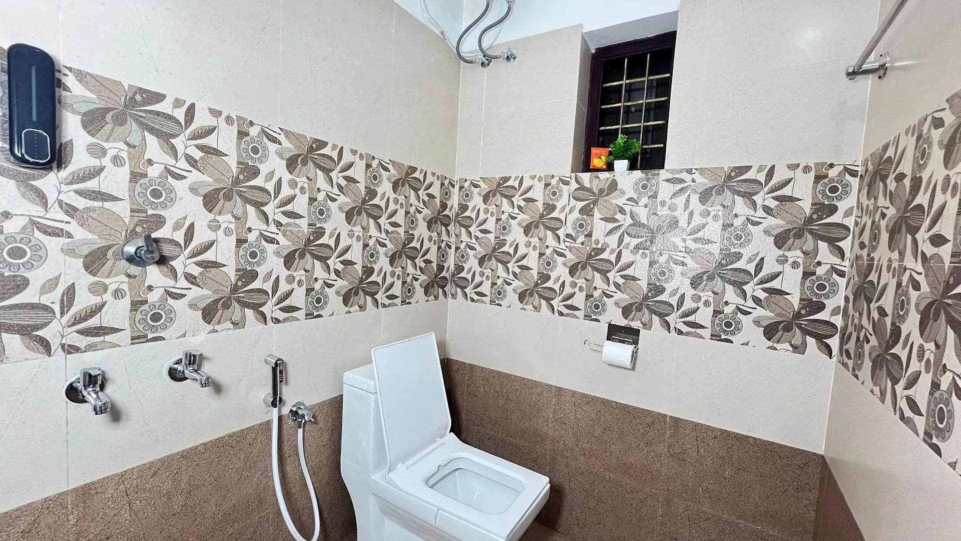 Cliff Haus 1 - 3 Min South Cliff, Luxurious Ac 2Bhk Apartment Thiruvananthapuram India