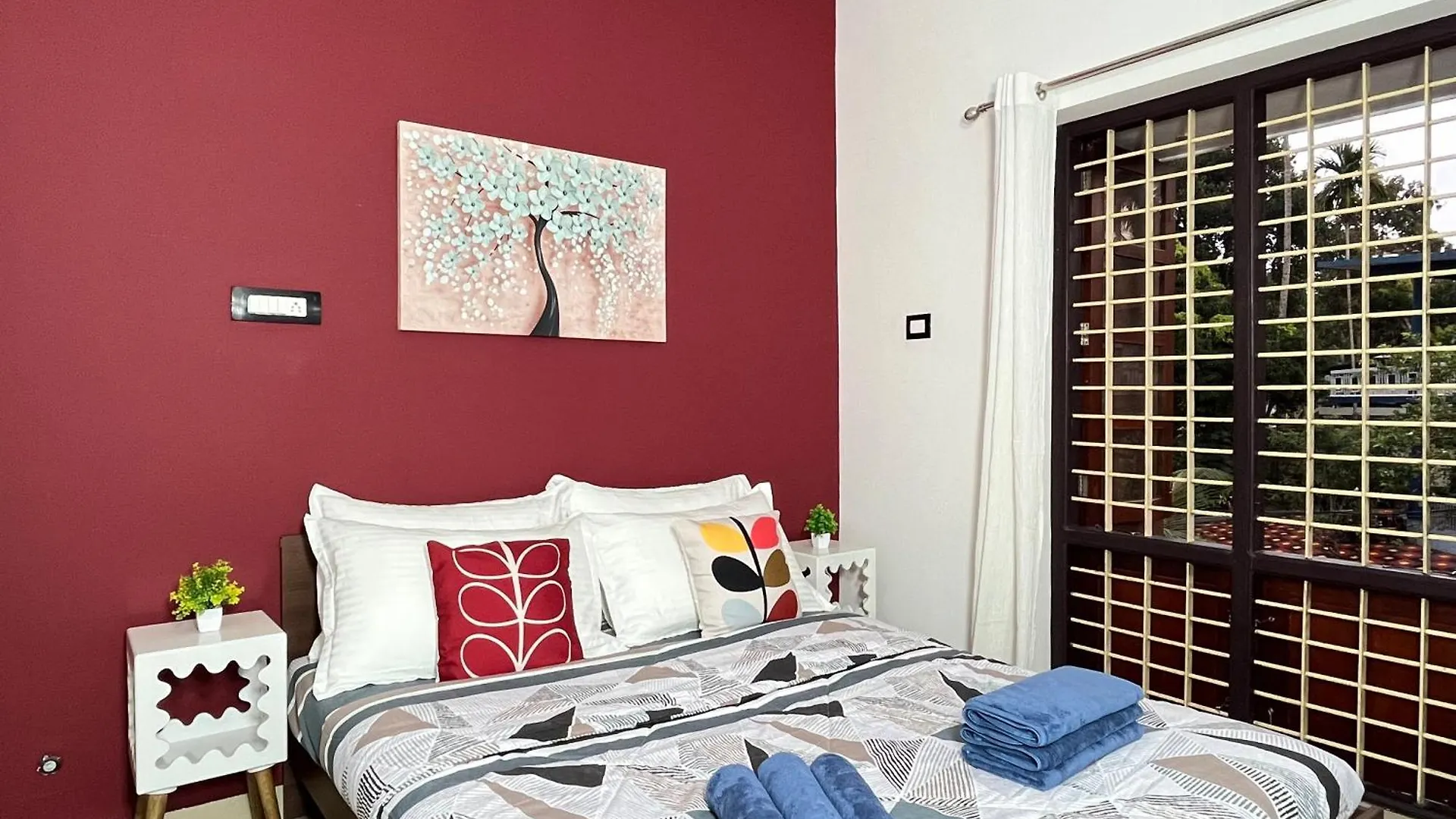 Cliff Haus 1 - 3 Min South Cliff, Luxurious Ac 2Bhk Apartment Thiruvananthapuram India